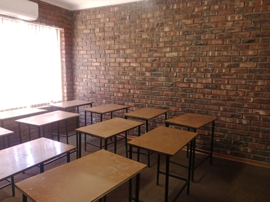 To Let commercial Property for Rent in Kuruman Northern Cape